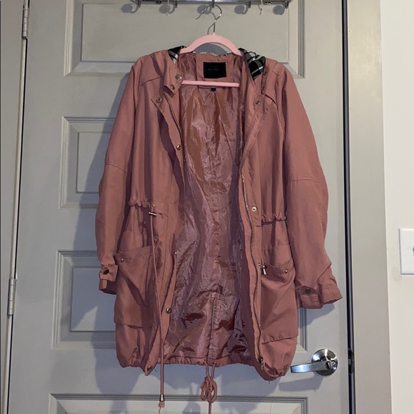 Jacket - Picture 2 of 4